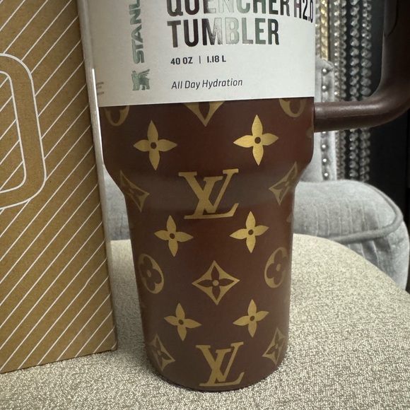 Stanley 40oz Tumbler in brown with Gold Accents. New. - Picture 7 of 7